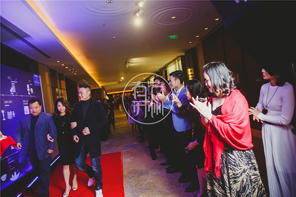 成功的進行一場公司年會策劃有哪些環節？